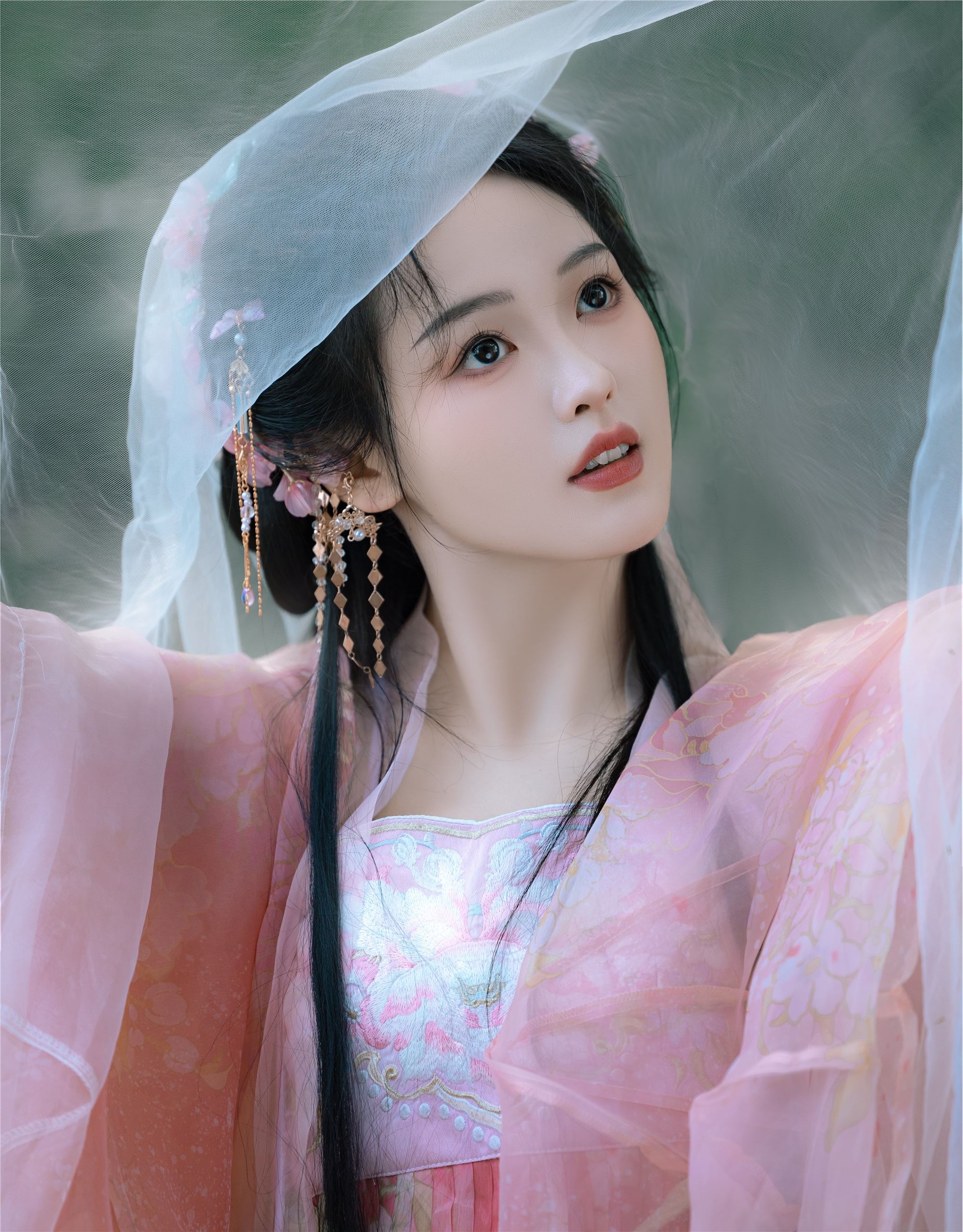 YITUYU艺图语 2025.01.29 春日的风 媛媛